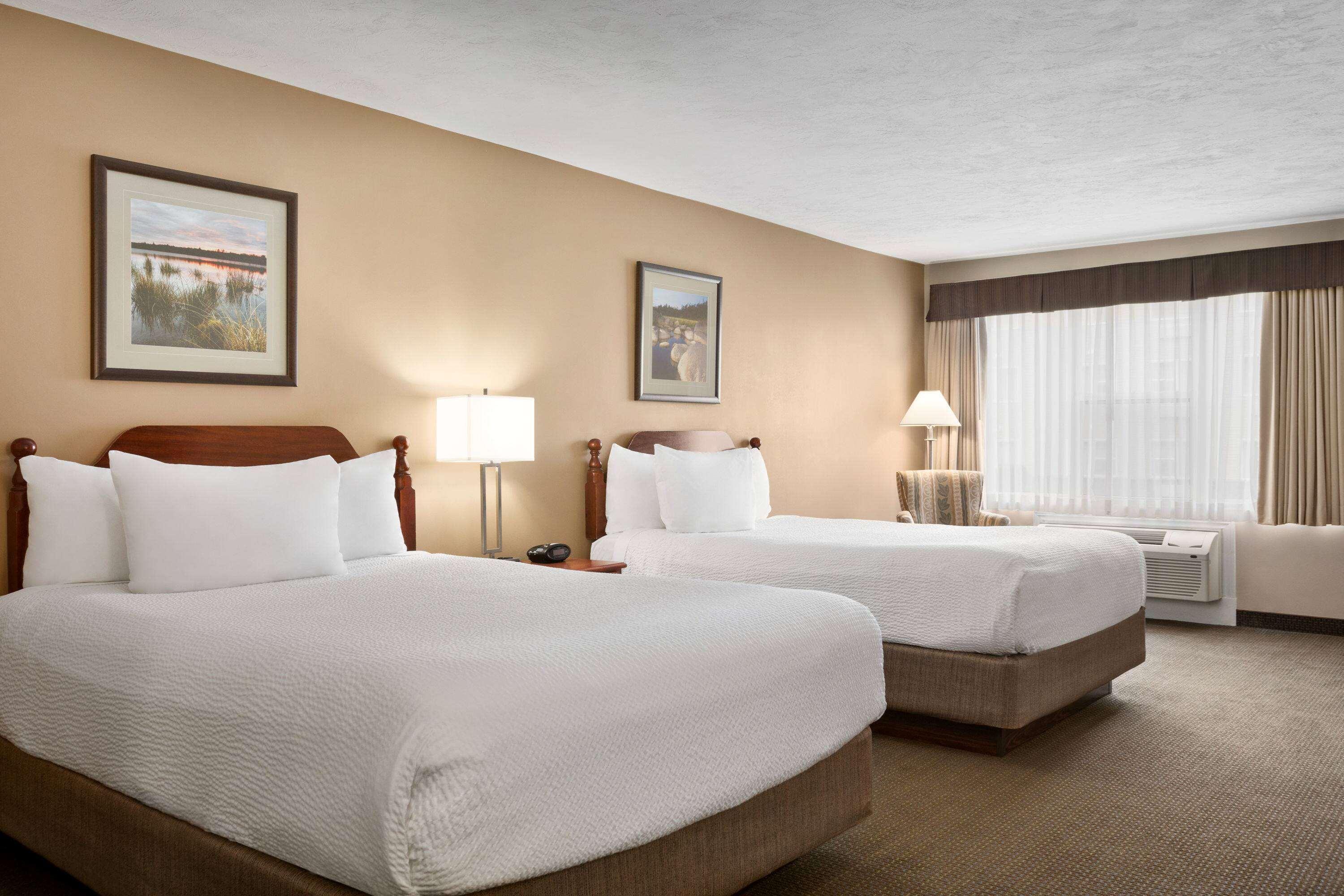 Days Inn & Suites By Wyndham Монктън Екстериор снимка